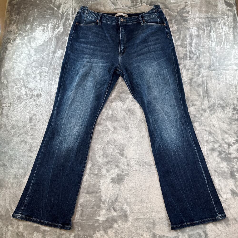 KanCan Maurices Womens Jeans Size 32 High Rise Flare Stretch Dark Wash Blue